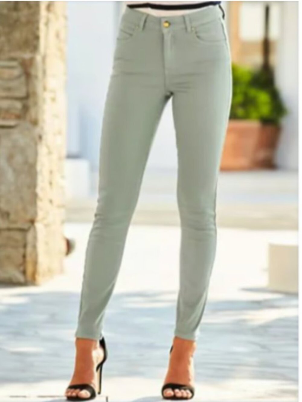 Forever 21 Women's Hips Size 31-32 Dark Green Skinny Pants Lightweight Jeans